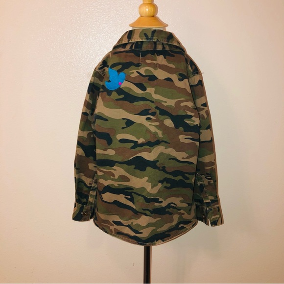 EUC Peek Girls Alabama camo jacket. Has embroidered bird on left back shoulder - Picture 12 of 13